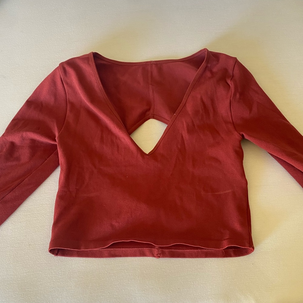 Forever21 Longe sleeve v-neck